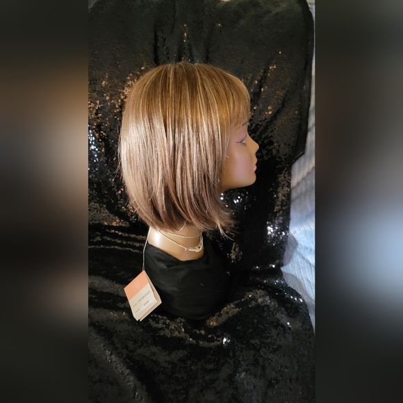 Mariah By Henry Margu Wigs In The Color 8/27/33H - Picture 6 of 8